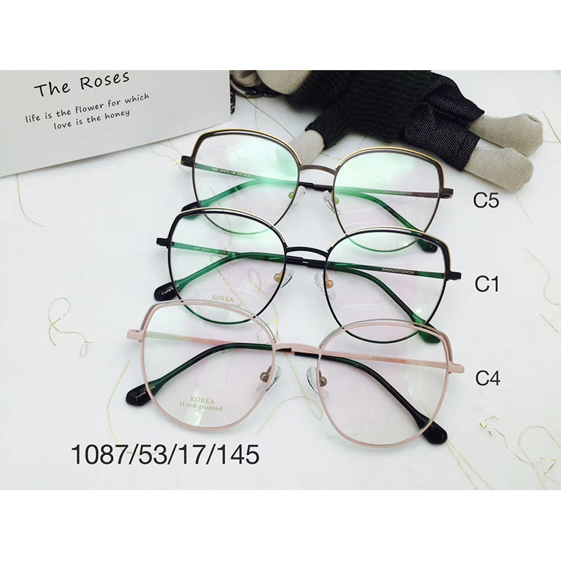 The designer series 1087 in size 53-17-145