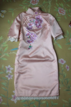  Yan Qixi cheongsam Spring and Summer short-sleeved lace silk hand-embroidered cheongsam bridesmaid bride cheongsam dress