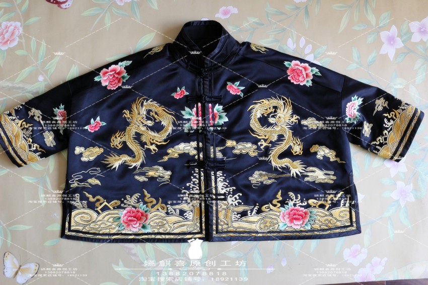Heavy heavy heavy silk embroidered coat cape Chinese style