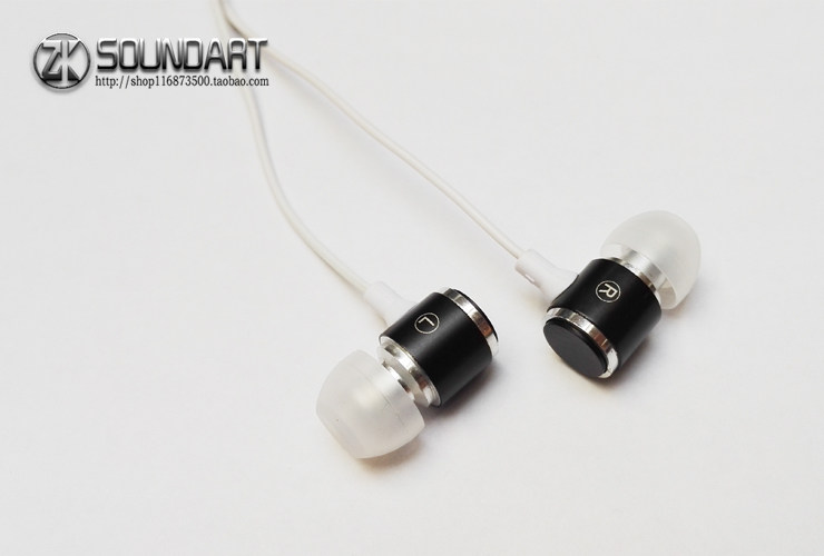 Japan Elecom Yilike imported subwoofer in-ear headphones subwoofer in-ear headphones 