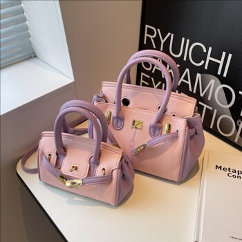 Korean style fashionable portable large-capacity bag for women 2026 new simple texture kelly bag niche design crossbody bag