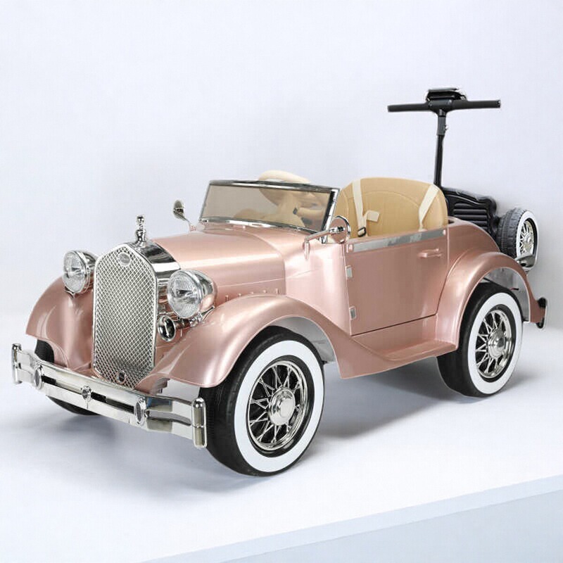 Large Family-Sized Three-In-One Retro Classic Car Children's Electric Car with Four-Wheel Drive and Trailer, Remote-Controlled Toy Large Family-Sized Three-In-One Retro Classic Car Children's Electric Car with Four-Wheel Drive and Trailer, Remote-Controlled Toy
