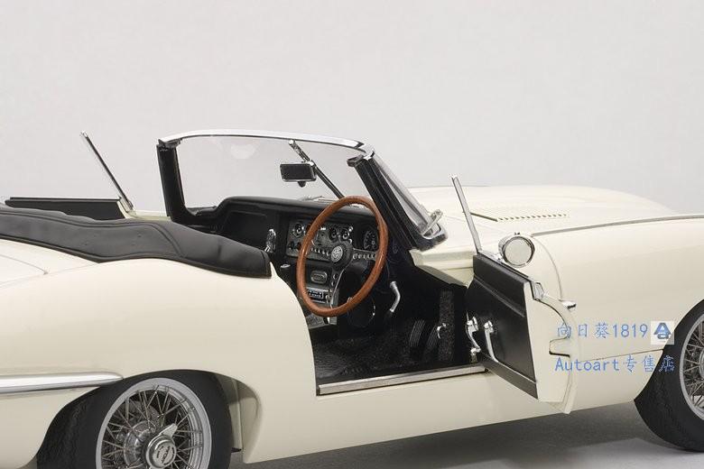 https://img.alicdn.com/imgextra/i2/570245842/TB2jGGkdInI8KJjSspeXXcwIpXa_!!570245842.jpg 1:18車模 AUTOART 1/18 捷豹 JAGUAR E-TYPE I 3.8 敞篷合金汽車模型