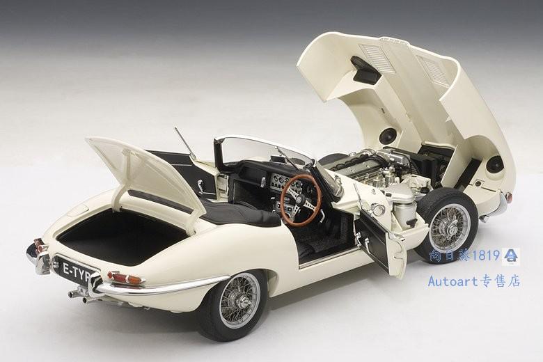 https://img.alicdn.com/imgextra/i2/570245842/TB2qAyXdTnI8KJjSszbXXb4KFXa_!!570245842.jpg 1:18車模 AUTOART 1/18 捷豹 JAGUAR E-TYPE I 3.8 敞篷合金汽車模型