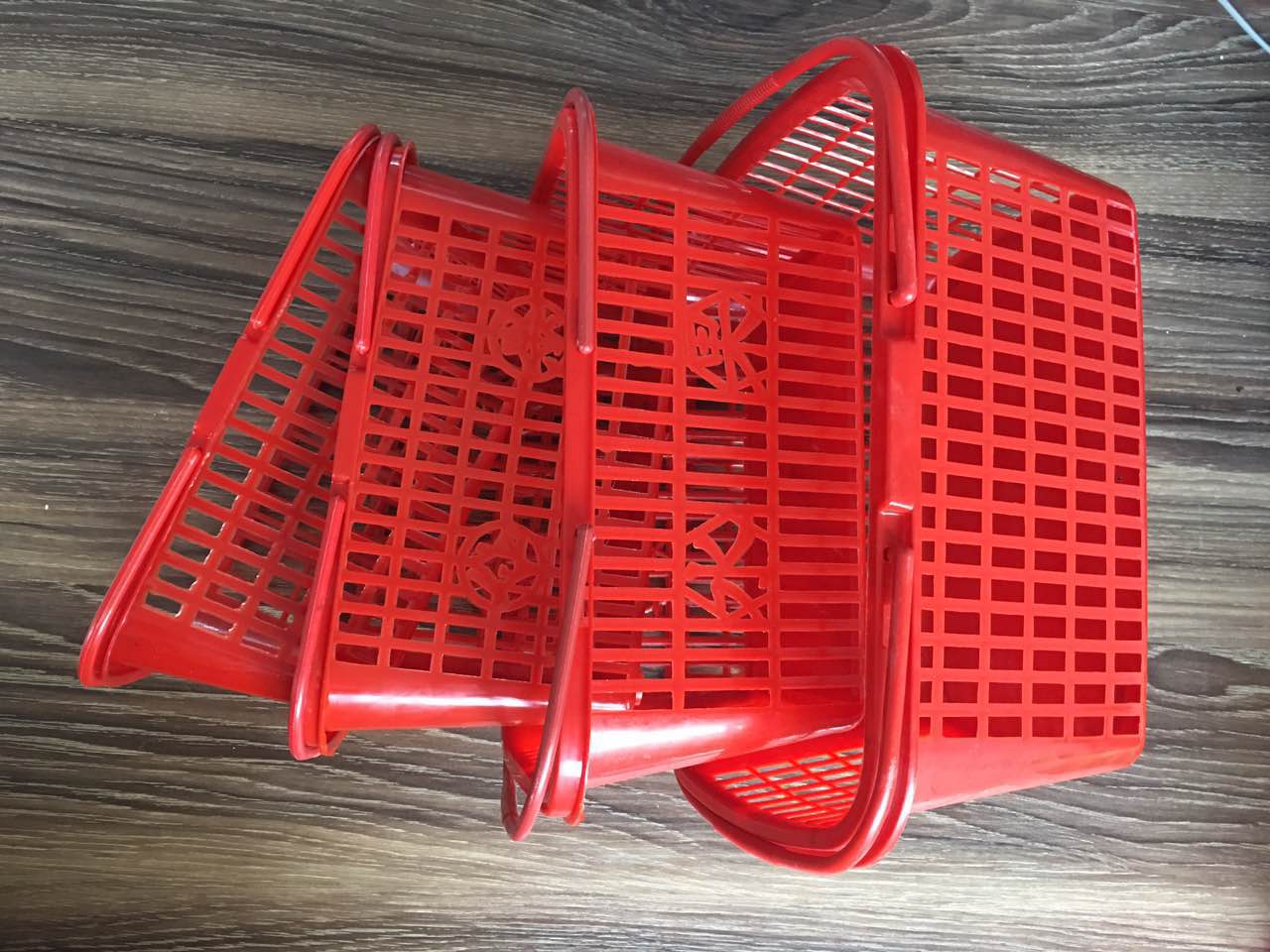 Fruit basket plastic basket hand basket strawberry basket bayberry basket cherry basket grape basket picking basket