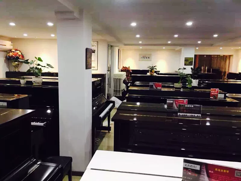 Nhật Bản nhập khẩu đàn piano cũ Yamaha U5 YAMAHA đàn piano nhập khẩu