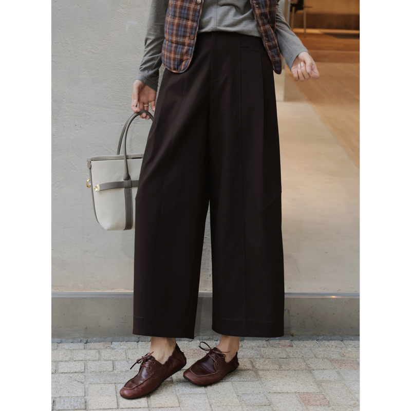 Tt Designer [Neat and Reliable] Crisp and Draped Hollow Yarn Casual Pants for Women, Autumn Versatile Loose Wide-Leg Pants
