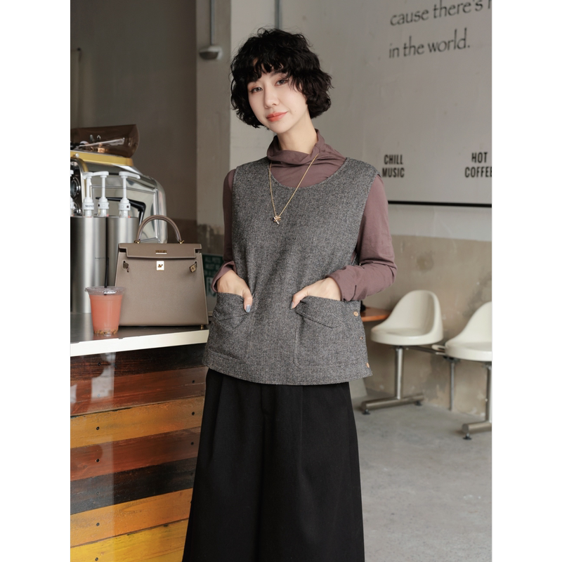 Tt Designer [Star Dust] Vintage Textured Versatile Herringbone Wool Vest for Women, New Autumn Layering Top