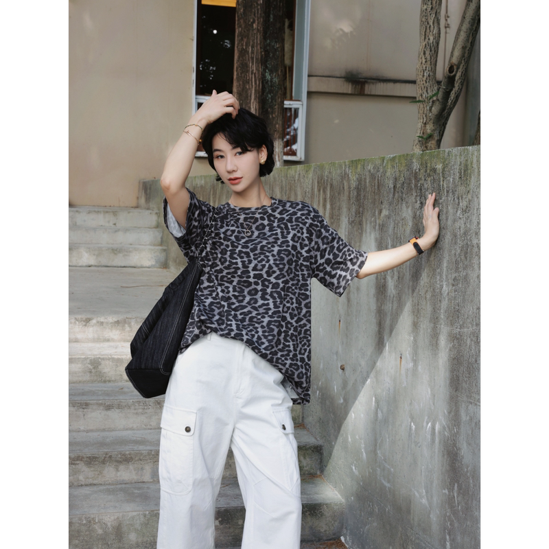 Tt Designer [Leopard Print Sweetheart] Design Leopard Print 100% Cotton Short Sleeve T-Shirt for Women, Summer Elegant Top