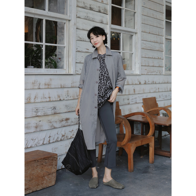 Tt Designer [Glimpse of Light] Japanese-Style Lightweight Slightly Wrinkled Mid-Length Sun Protection Clothing for Women, Summer Oversized Elegant Trench Coat
