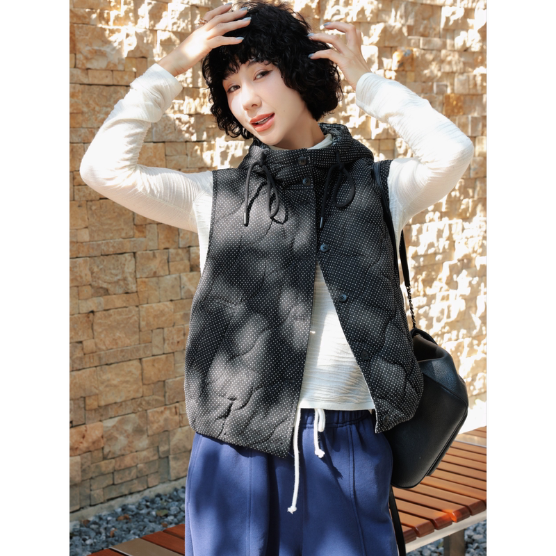 Tt Designer [Star Dot Light Encounter] Design-Inspired Polka Dot Plaid Hooded Vest for Women, Autumn and Winter Warm Layering Top