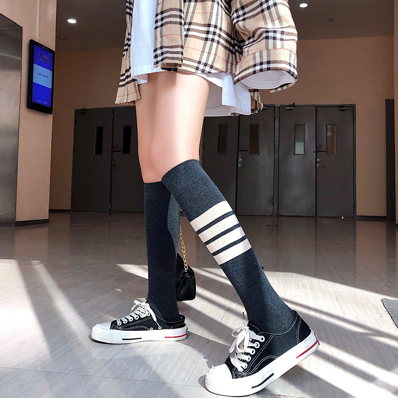Socks Children's Long Sox 2021 Autumn Winter New Korean version Japanese Department Four track bar Stripes over knee long socks Bubble socks Chaoters