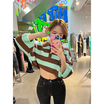 LIN Korean version minimalist sports wind stripe 100 lap knit short jacket 2022 Summer new long sleeve t-shirt woman