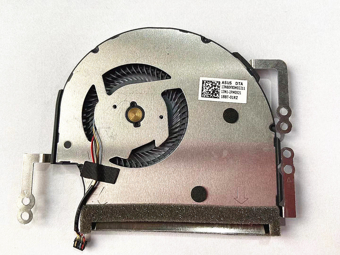 Apply the new original fit for the Watson ASUS S406U V406U fan 13N1-2PM0521
