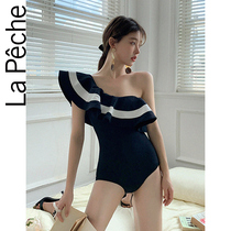 Large Fishing Sexy Dew Shoulder Triangle Conjoined Swimsuit Pins Large Lotus Leaf Side Sloping Shoulder Resort Wind Spa Swimsuit Women