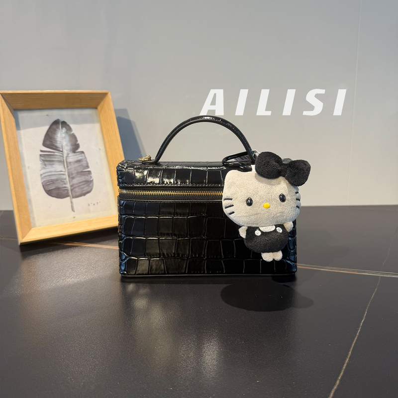 26A New High-End Crocodile Embossed Leather Lunch Box Bag for Women, Genuine Leather Fashion Handbag with Chain, Crossbody Small Square Bag 26A New High-End Crocodile Embossed Leather Lunch Box Bag for Women, Genuine Leather Fashion Handbag with Chain, Crossbody Small Square Bag