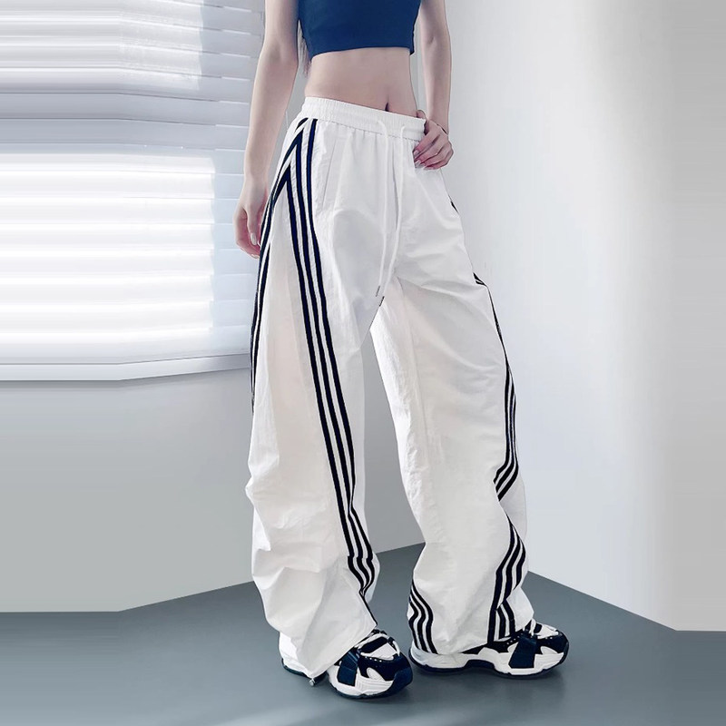 Ader White Quick-Drying Cargo Pants for Women, American-Style High-Waisted Outdoor Hiking Sports Pants, Loose Slimming Wide-Leg Scimitar Pants
