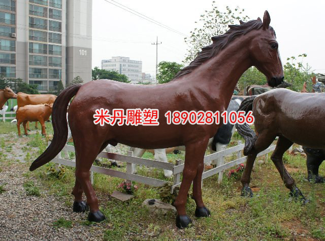 Horse sculpture model fiberglass simulation horse sculpture ornament lucky horse model white horse sculpture ornament