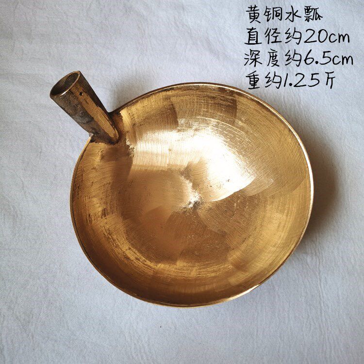 Pure handmade brass thickened water spoon water ladle water ladle bath spoon home copper spoon rural old-fashioned water ladle