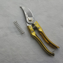 Gardening and greening tools Pruning shears Pruning shears Picking fruit tree branches and twigs Pruning flowers and trees Lawn shears and saws