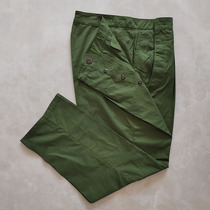 The new inventory is really good old style yellow summer pants old Army green summer thin long pants loose plus crotch small waist circumference