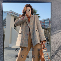 Design sense retro plaid casual suit jacket female spring and autumn small loose large size 2021 new spring