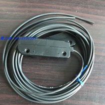Original Omron fiber optic sensor E32-T16W spot second-hand 8-9 into the new cheap sale