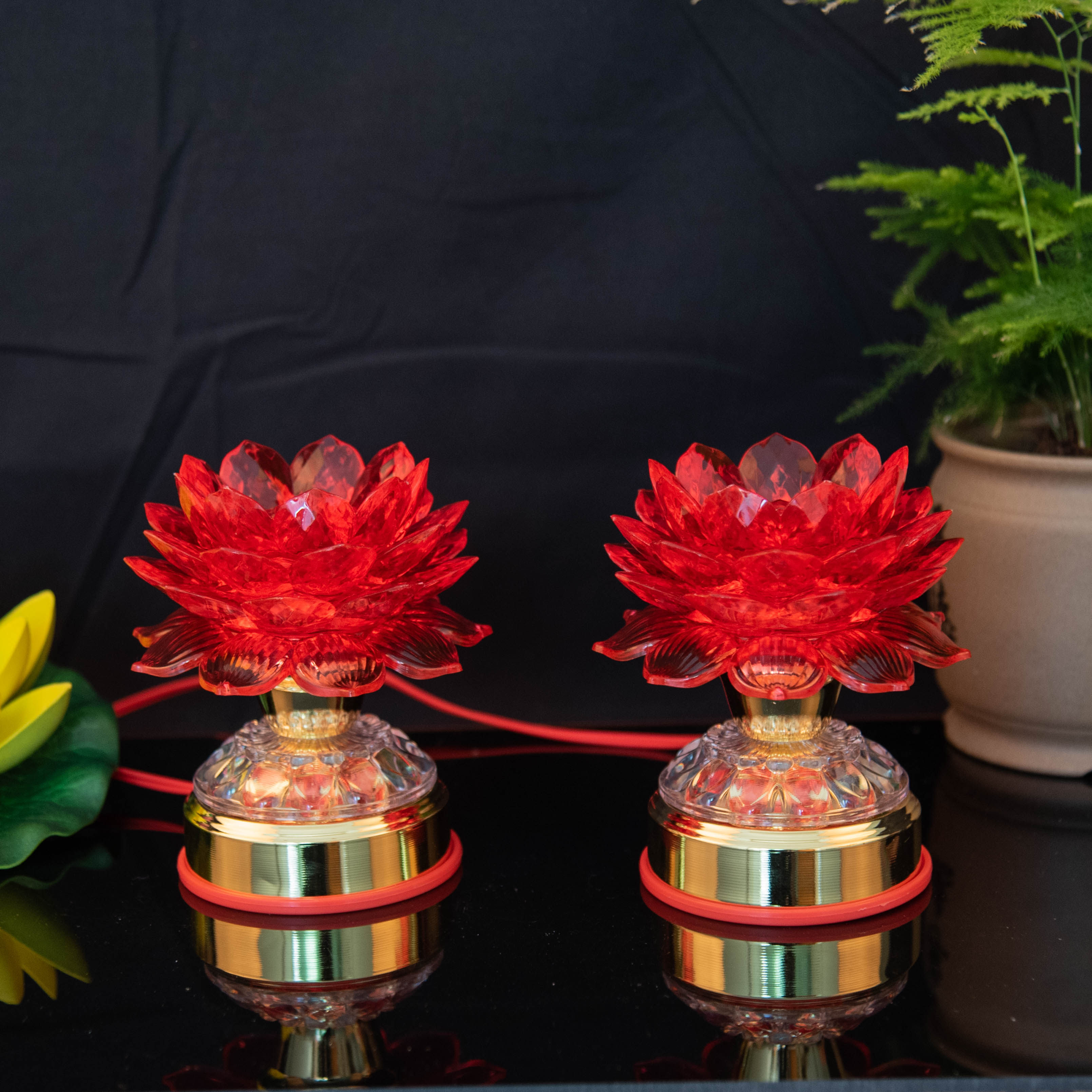 Buddha lamp Buddha headlight LED small red lotus lamp Guanyin lamp long light lamp plug-in Buddha hall god table lamp