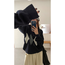 Red Peoples Pavilion sweater womens autumn Winter 2022 New retro day Department Lazy Design Sensation outside wearing a knitted sweatshirt