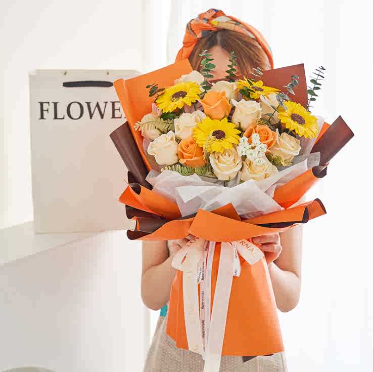 向日葵花束毕业花礼物香皂玫瑰礼盒提车肥皂手捧花颁奖礼品七夕节