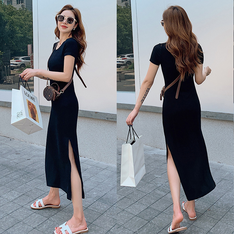 Retro Short-Sleeved Little Black Dress, Korean Style, Mid-Length, Simple Side Slit, Slimming, Sexy and Elegant Dress for Women in Summer