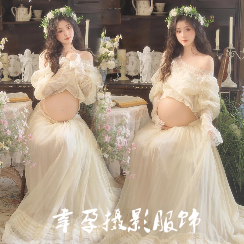 New Maternity Photo Outfit, Korean Style, Fresh and Atmospheric, Beautiful Pregnant Mommy Belly Art Photo Clothes for Home Shooting New Maternity Photo Outfit, Korean Style, Fresh and Atmospheric, Beautiful Pregnant Mommy Belly Art Photo Clothes for Home Shooting