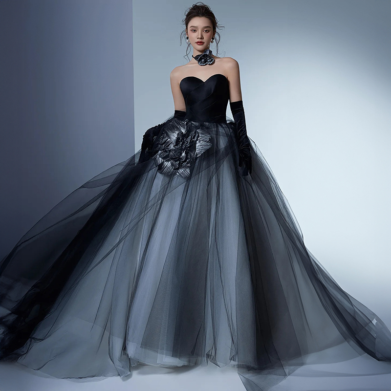 Forest-Style Mesh Couple Outdoor Photography Strapless Trailing Gown Photography Photo Shoot Black Wedding Dress Studio Theme Clothing