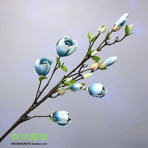 Синий симуляция Гранд Магнолия, ошеломляющая длинные ветви высокий баб -блюд белый розовый цвет, цветочный имитация кожаная цветочная гостиная приземление цветы