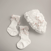 Розовые гольфы, цветочный принт, средней длины