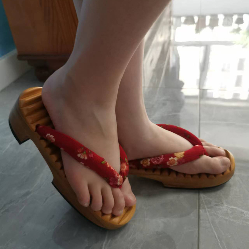 High-Quality Wooden Clogs, Flip-Flops, Fitness Stretching, Heelless, Unique Shoes, Solid Wood, Rubber Sole, Foot Massage
