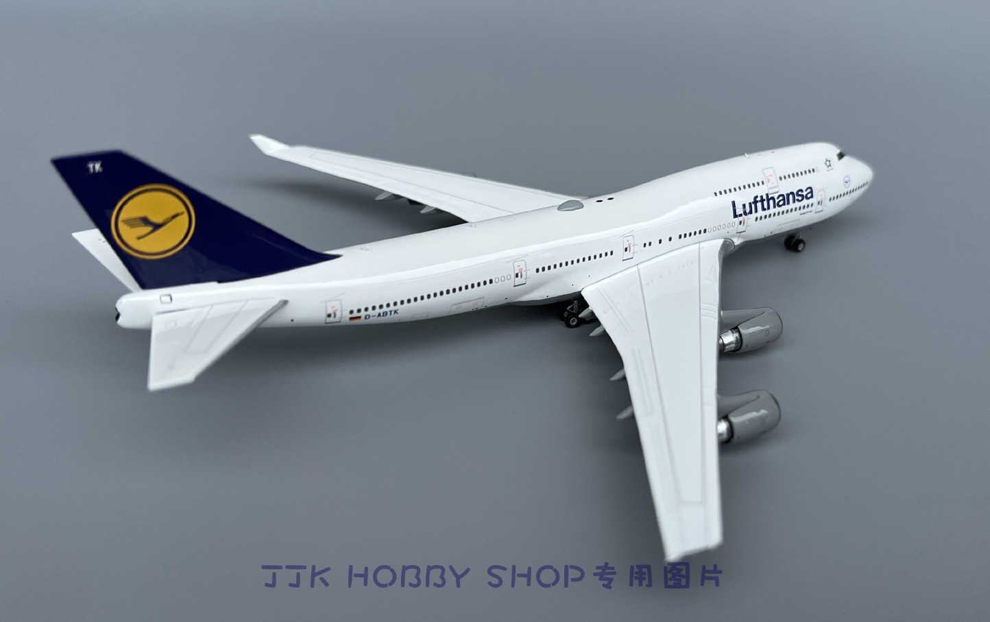 Phoenix Models Lufthansa/ Fanhansa Siegerflieger Boeing 747