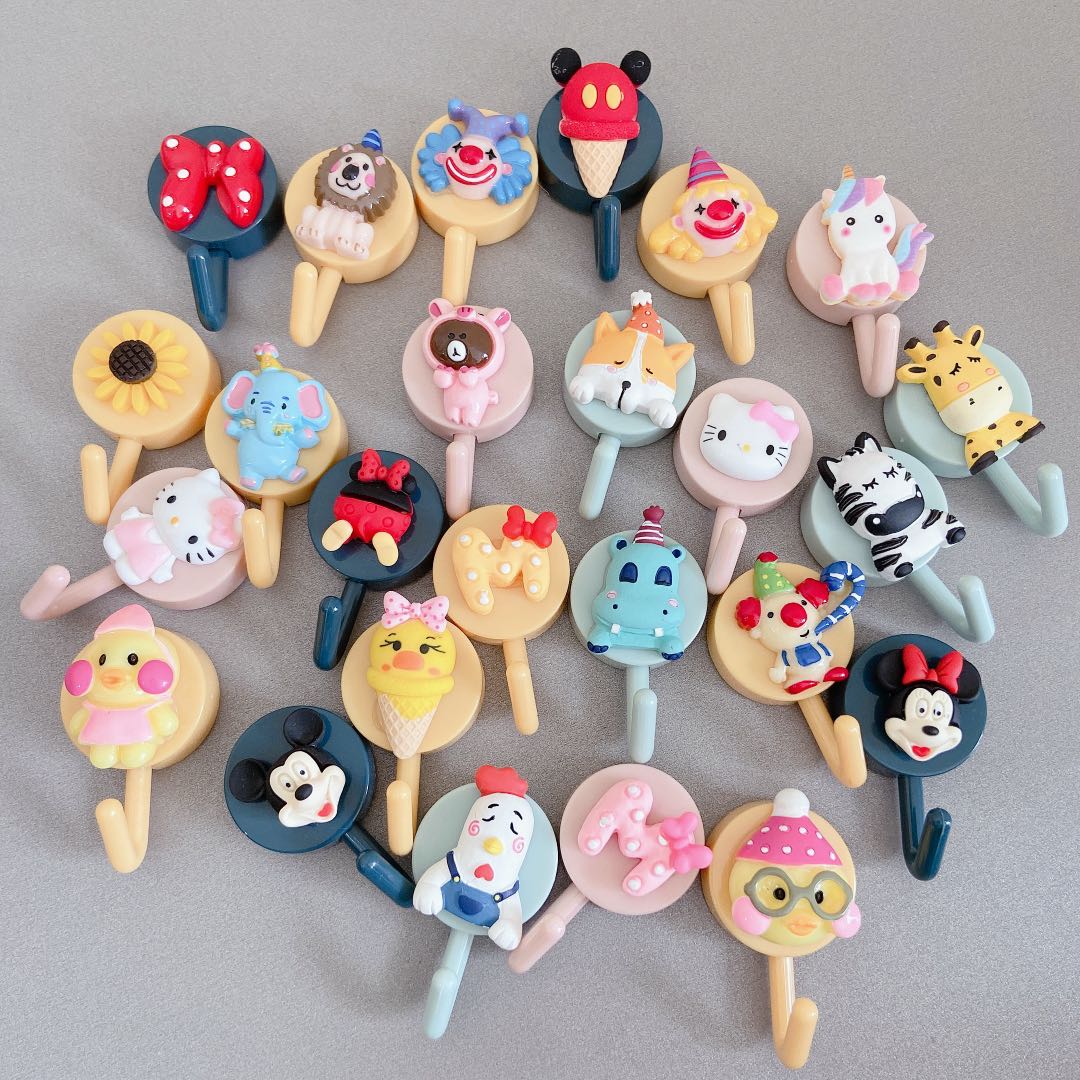 Cute cartoon hook incognito creative superglue sticky powder room bathroom kitchen free punch nail wall hanging hook