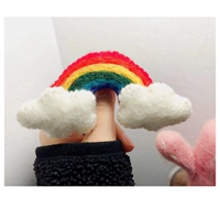 Радужная брошь