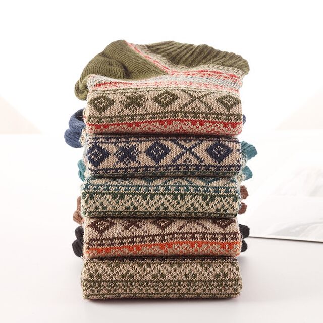 Socks Men's Short Socks Autumn and Winter Trendy Thick Thread Cotton Socks Low-cut Sweat-Absorbent Men's Harajuku Wind Boat Socks Ethnic Fashion Trendy Socks