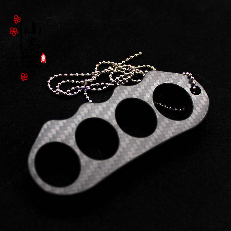 XGEDC pea pod carbon fiber EDC portable four-finger male and female defense self-defense finger buckle hand support boxing gloves