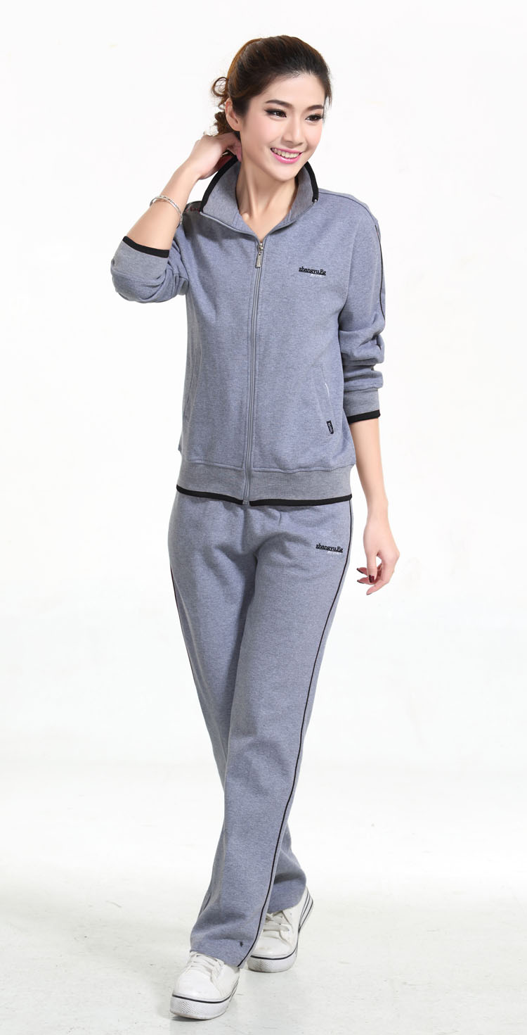 Quần áo thể thao trung niên mùa xuân và mùa thu và mùa đông vài đôi cotton thể thao nam thể thao phù hợp với kích thước lớn thể thao phù hợp với phụ nữ mặc giản dị bộ đồ thể thao nữ