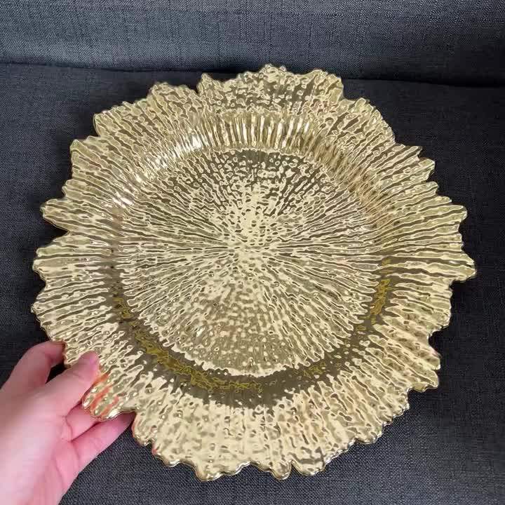 13inch Gold Plastic Charger Plates Wedding Wholesale Western Steak Pad