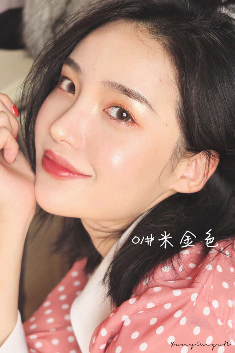 Zhang Yihan với cùng một đoạn nướng cao bóng bột sáng hạt bóng mờ sửa chữa bóng bột sửa chữa mặt mũi mỏng highlight trang điểm