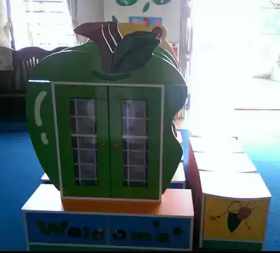 Tea rack Tea cup rack Solid wood mouth cup rack storage shelf Camphor pine mouth cup cabinet Children's tea cabinet