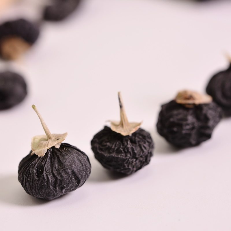 Black wolfberry Xinjiang specialty large-grain desert Gobi growing anthocyanin big black fruit 200g can