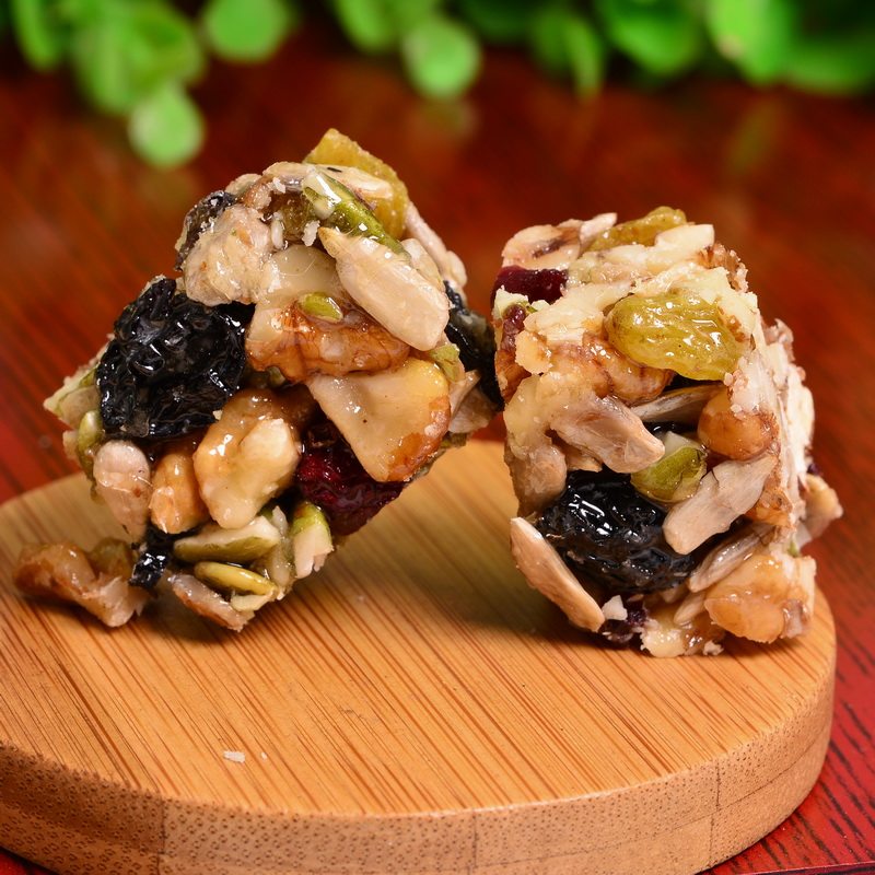 Xinjiang cut cake Yuman world hand-cut cake 500g pure manual authentic traditional Maren sugar nuts independent packaging