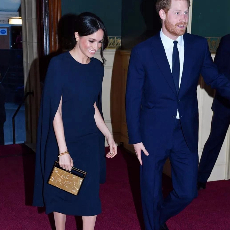 Princess Meghan's Same Style Dark Blue Fashionable Cape Slim-Fit Evening Dress 2021 New Model for Banquet Hostess Spring
