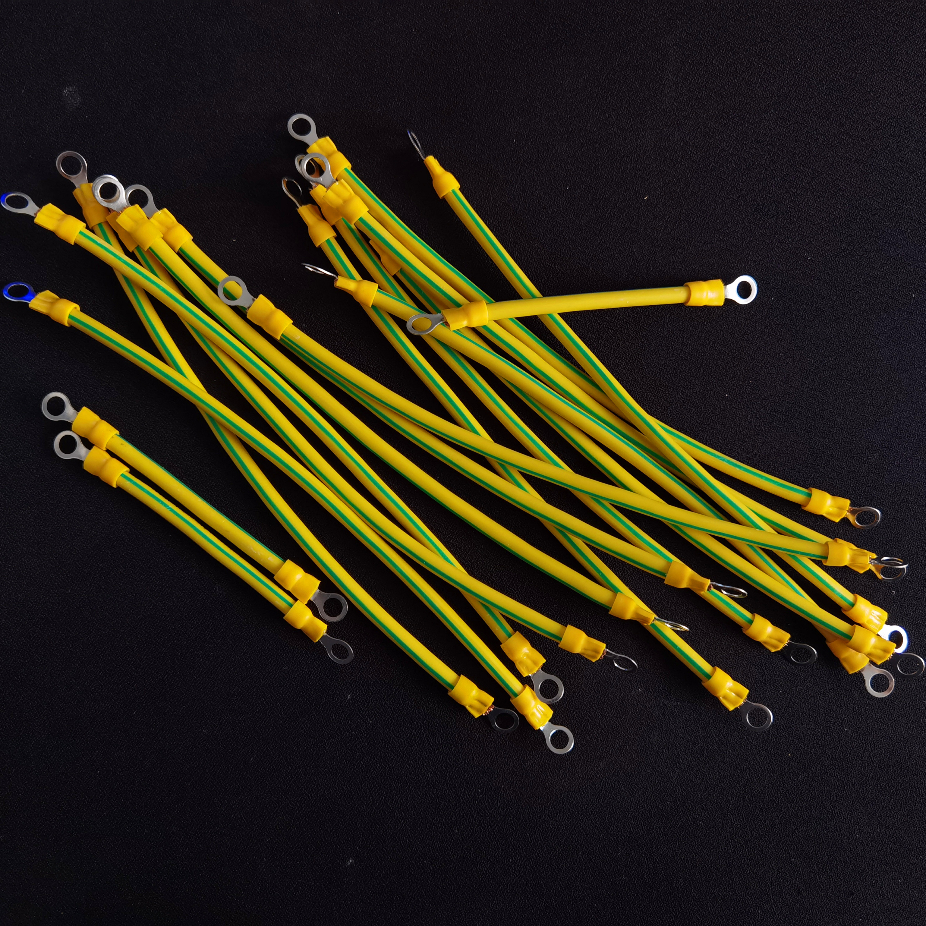 Bridge connection grounding line yellow-green bicolor red copper jumper wire distribution box over-door cross-ground connecting line 4 6 square photovoltaic