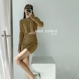 Трикотажный весенний свитер, удерживающий тепло комплект, сумка, юбка, с акцентом на бедрах